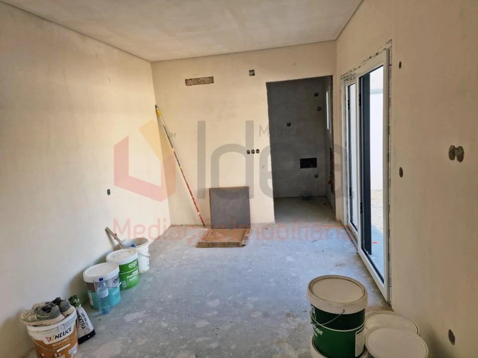 Moradia T3 para Venda em Fernao Ferro Foto 29