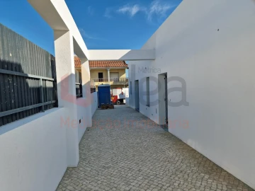 Moradia T3 para Venda em Fernao Ferro