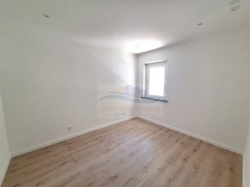 Apartamento T3 para Venda em Venteira