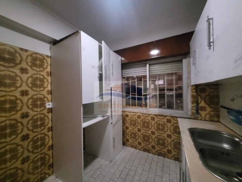 Apartamento T2 para Venda em Mina de Água Foto 5