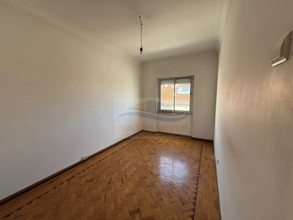 Apartamento T2 para Venda em Falagueira-Venda Nova Foto 7