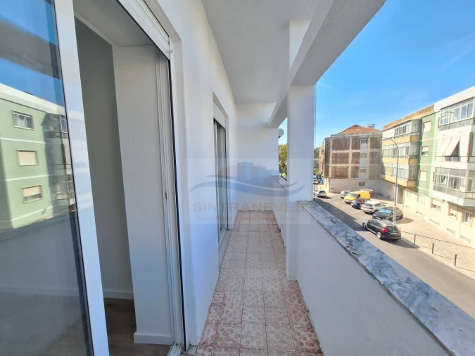 Apartamento T2 para Venda em Venteira Foto 20