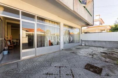 Moradia T3 para Venda em Vila Nova de Famalicão e Calendário