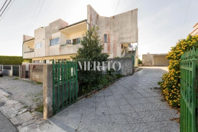 Moradia T3 para Venda em Vila Nova de Famalicão e Calendário