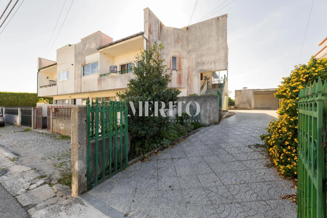 Moradia T3 para Venda em Vila Nova de Famalicão e Calendário Foto 1