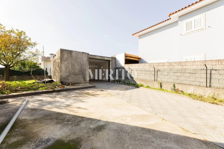 Moradia T3 para Venda em Vila Nova de Famalicão e Calendário Foto 23
