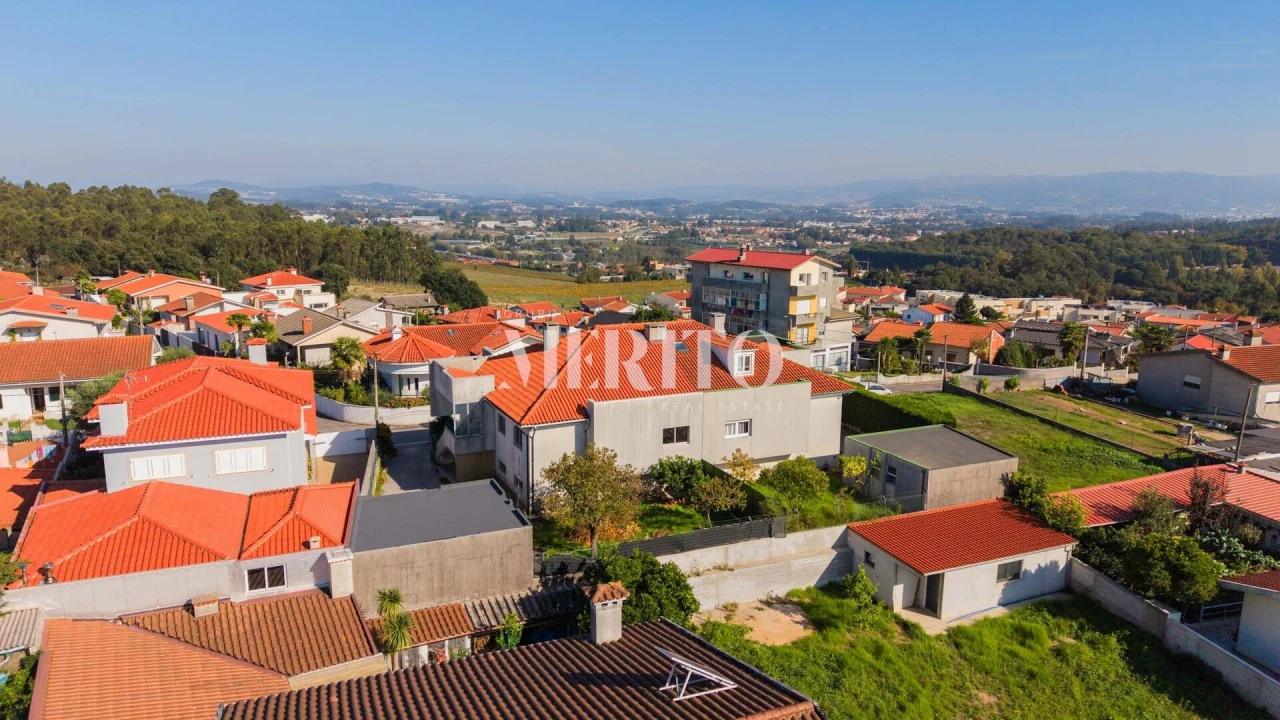 Moradia T3 para Venda em Vila Nova de Famalicão e Calendário Foto 36
