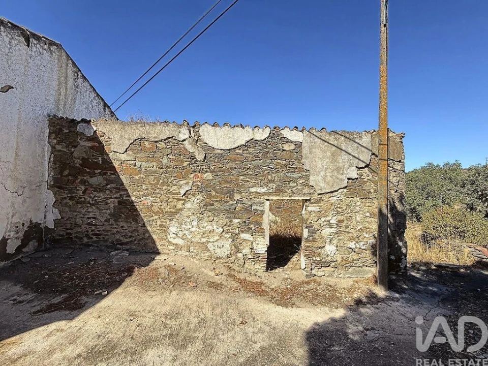 Terreno para Venda em São Miguel do Pinheiro, São Pedro de Solis, São Sebastião dos Carros Foto 1