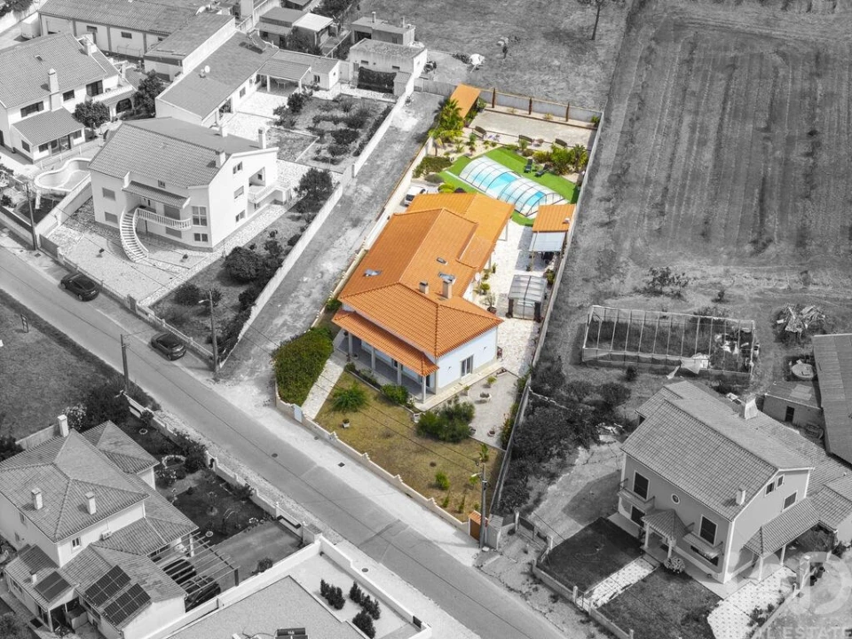 Moradia T3 para Venda em Nadadouro Foto 5