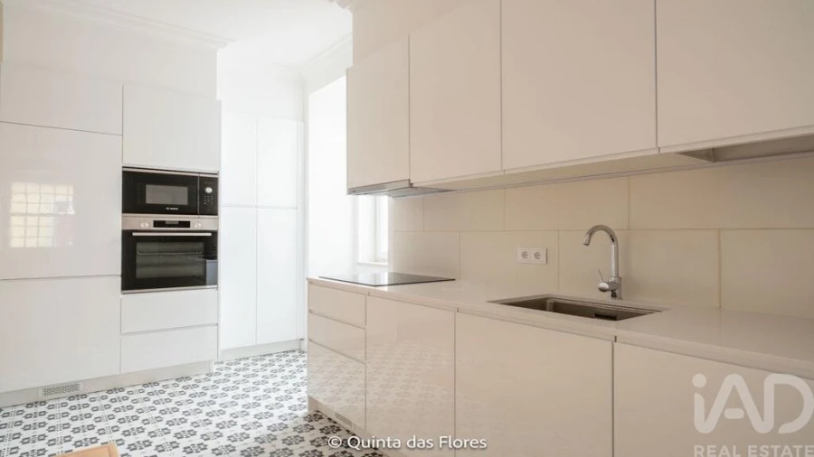 Apartamento T3 para Venda em Vila Real de Santo Antonio Foto 7