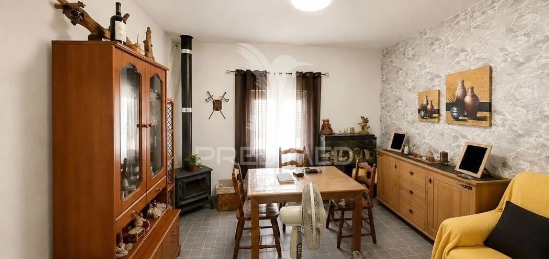 Moradia T2 para Venda em Terrugem e Vila Boim Foto 2
