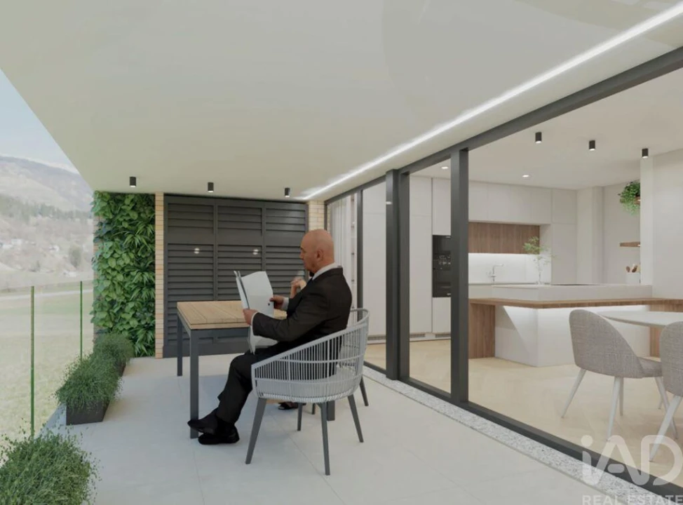 Apartamento T3 para Venda em Santo Antonio dos Olivais Foto 10