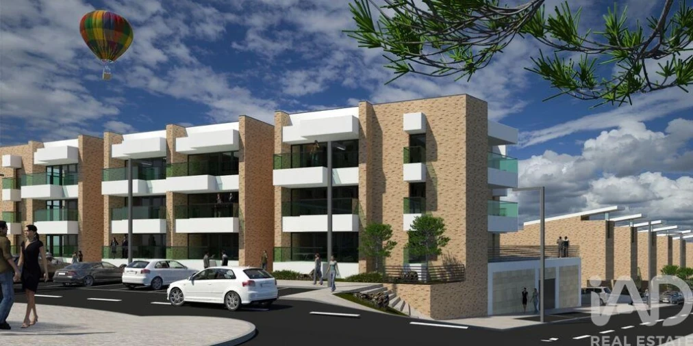 Apartamento T3 para Venda em Santo Antonio dos Olivais Foto 22