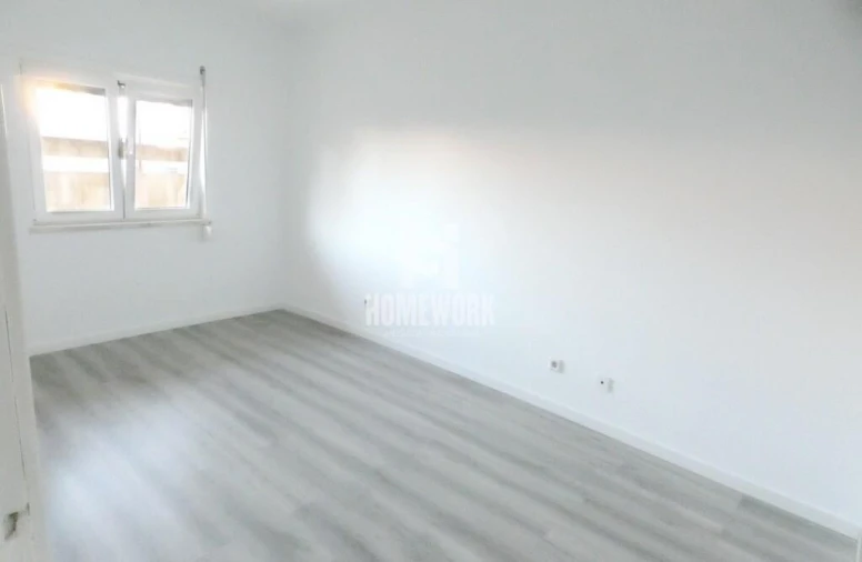 Apartamento T3 para Venda em Quinta do Conde Foto 7