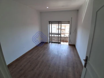 Apartamento T3 para Venda em Fânzeres e São Pedro da Cova