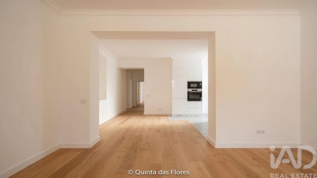 Apartamento T2 para Venda em Vila Real de Santo Antonio Foto 8