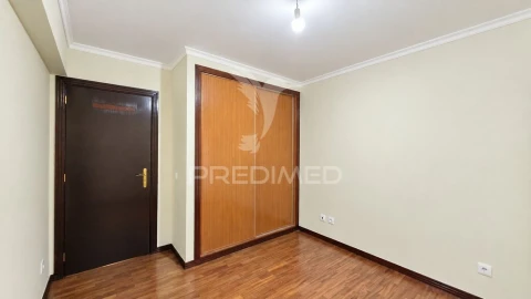 Apartamento T2 para Venda em Caniço