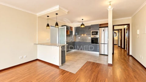 Apartamento T2 para Venda em Caniço