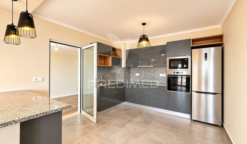 Apartamento T2 para Venda em Caniço Foto 15