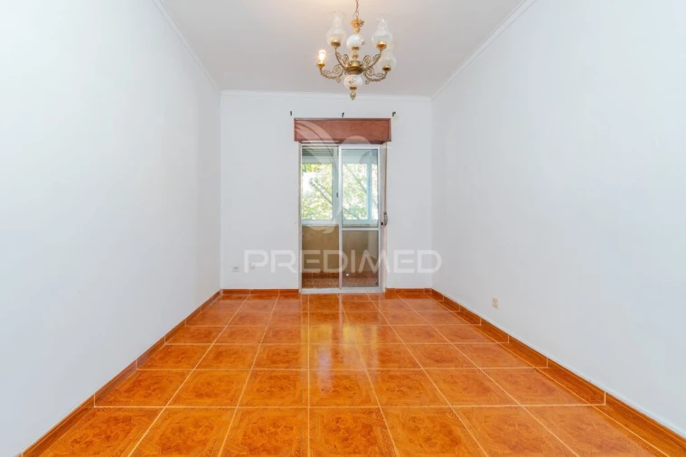 Apartamento T2 para Venda em Póvoa de Santa Iria e Forte da Casa Foto 16