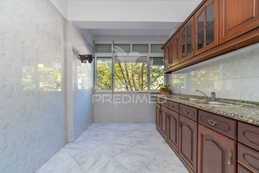 Apartamento T2 para Venda em Póvoa de Santa Iria e Forte da Casa Foto 2
