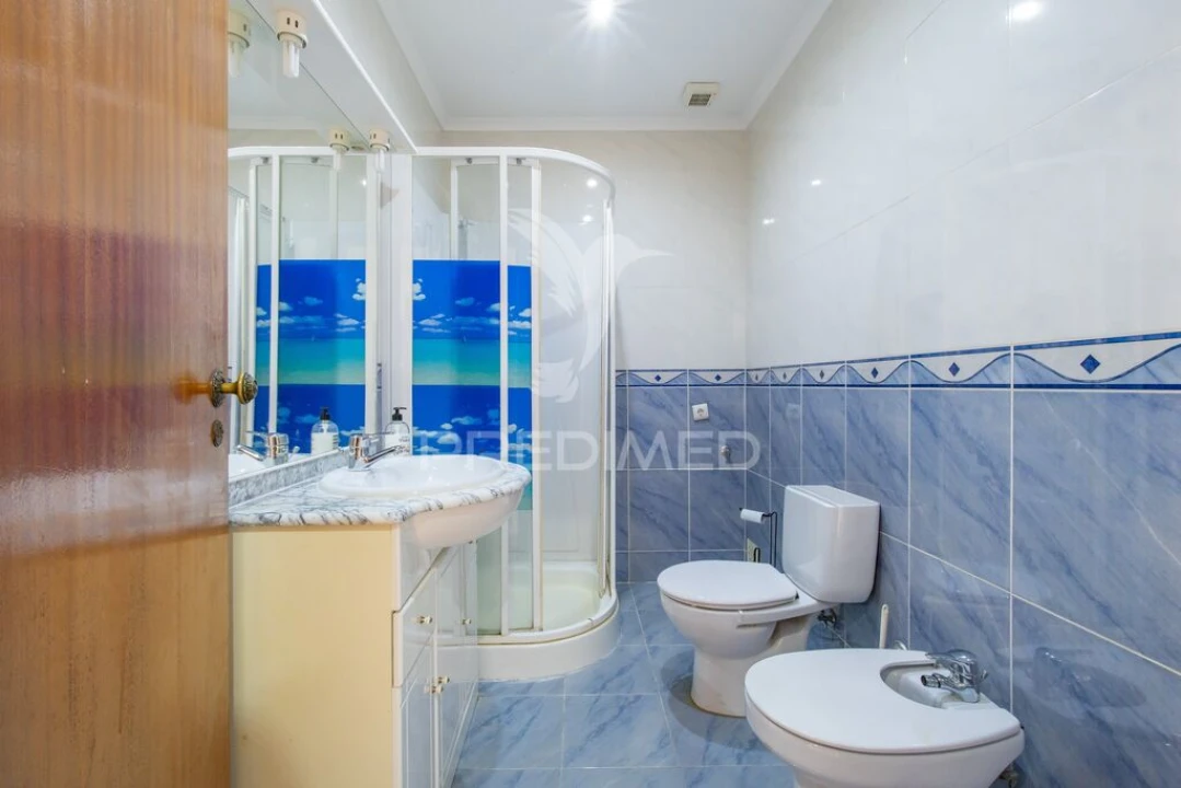 Apartamento T2 para Venda em Póvoa de Santa Iria e Forte da Casa Foto 12