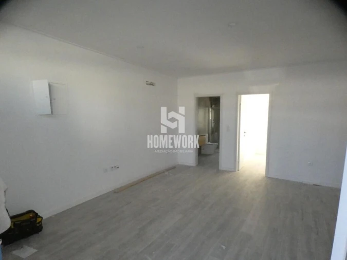 Apartamento T1 para Venda em Alto do Seixalinho, Santo André e Verderena Foto 10