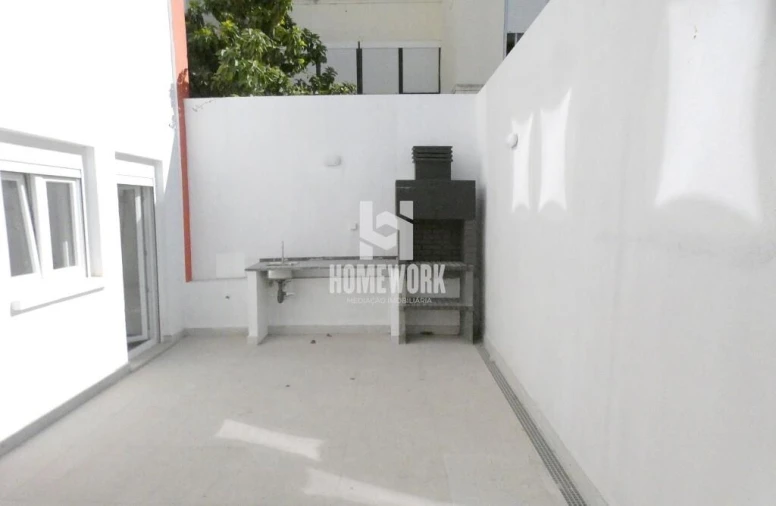 Apartamento T1 para Venda em Alto do Seixalinho, Santo André e Verderena Foto 5