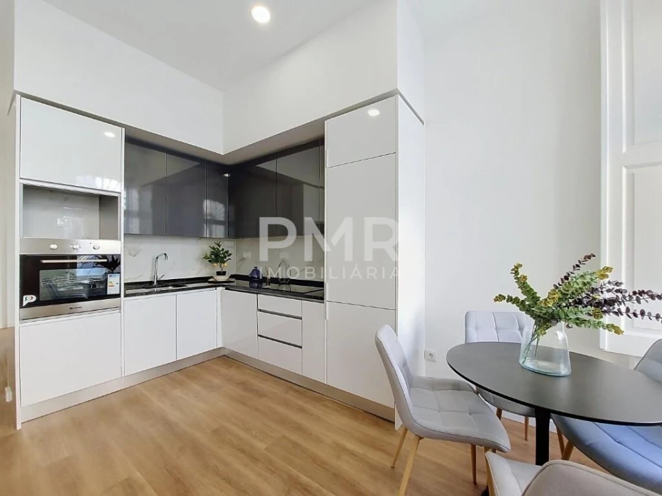 Apartamento T2 para Venda em São Vicente Foto 1