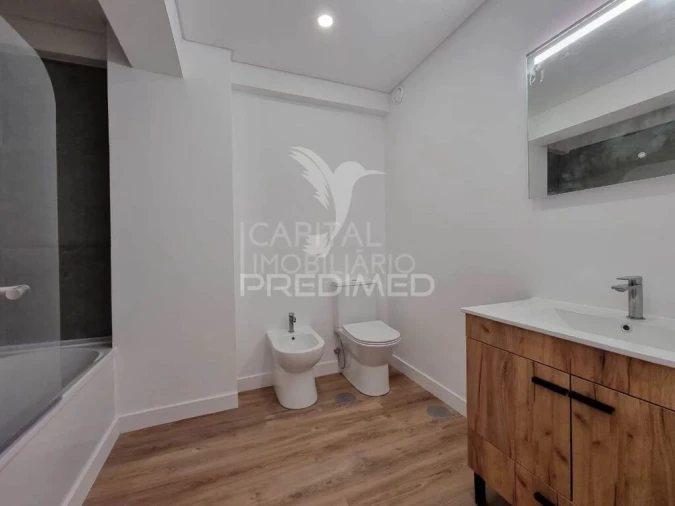 Apartamento T3 para Venda em São Domingos de Benfica Foto 9