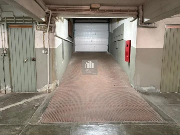 Garagem para Venda em Costa da Caparica