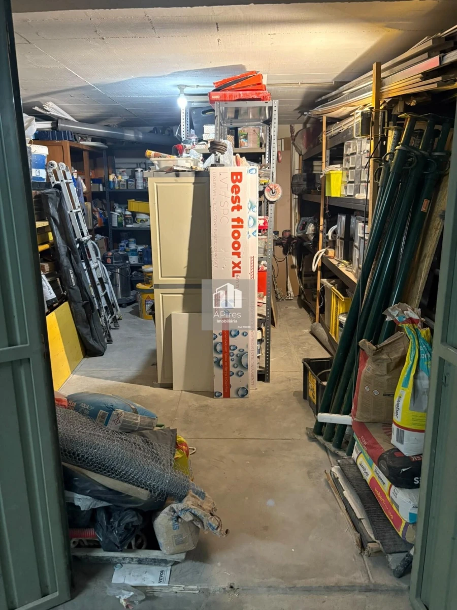 Garagem para Venda em Costa da Caparica Foto 5