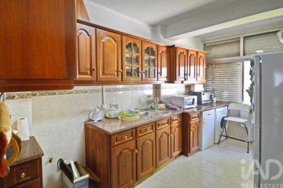 Apartamento T3 para Venda em São Domingos de Rana