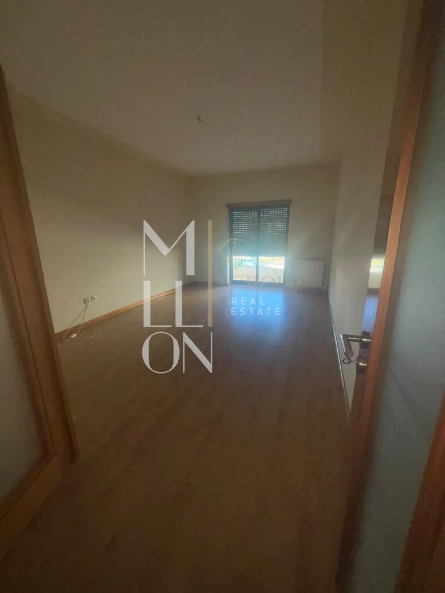 Apartamento T2 para Venda em São João Baptista Foto 2