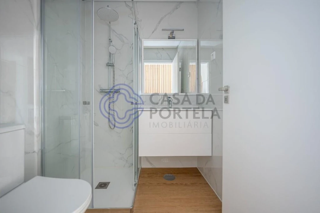 Apartamento para Venda em Campanhã Foto 23