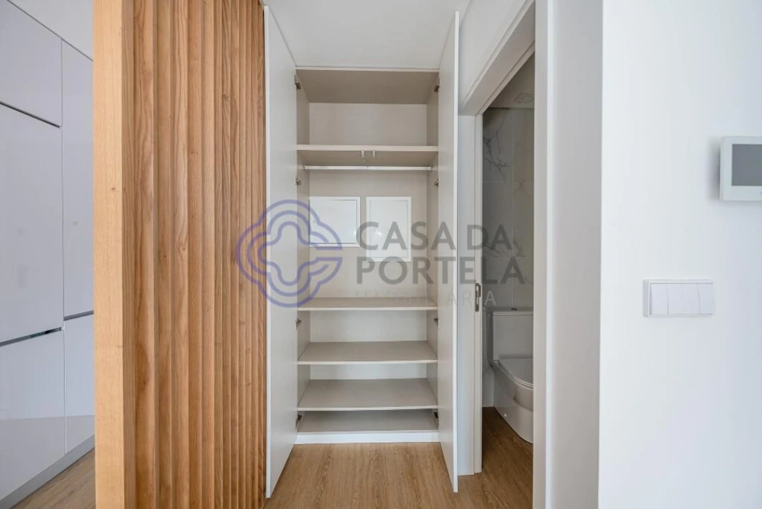 Apartamento para Venda em Campanhã Foto 15