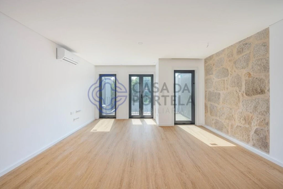 Apartamento para Venda em Campanhã Foto 5