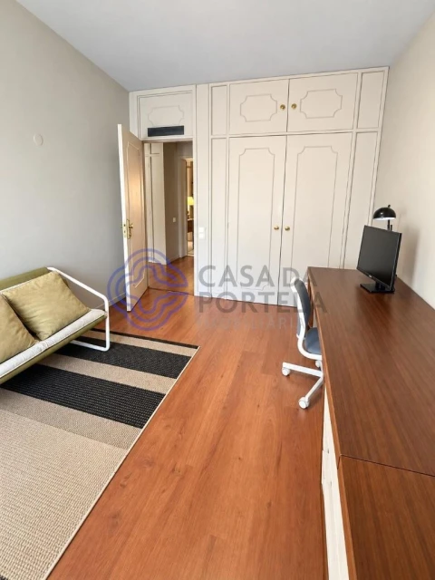 Apartamento T4 para Venda em Aldoar, Foz do Douro e Nevogilde