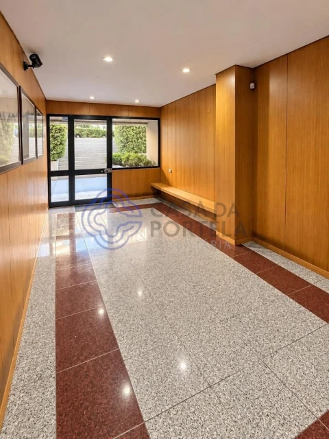 Apartamento T4 para Venda em Aldoar, Foz do Douro e Nevogilde
