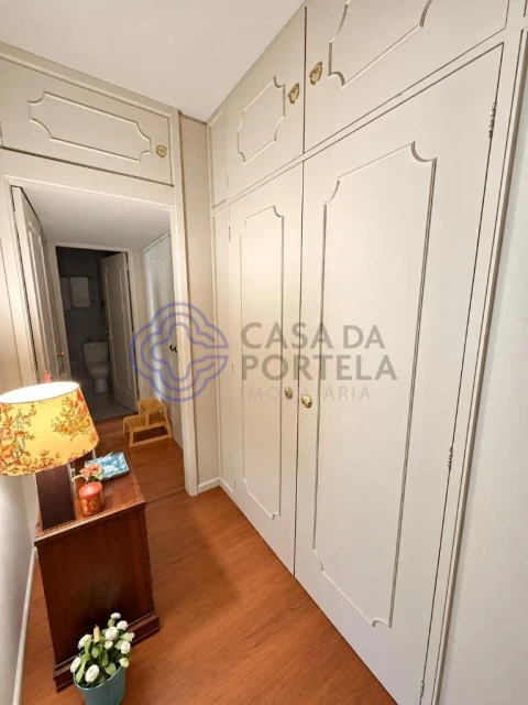 Apartamento T4 para Venda em Aldoar, Foz do Douro e Nevogilde