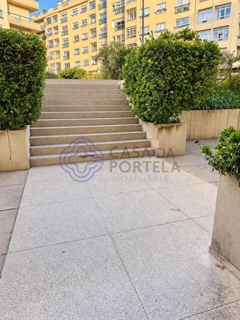 Apartamento T4 para Venda em Aldoar, Foz do Douro e Nevogilde
