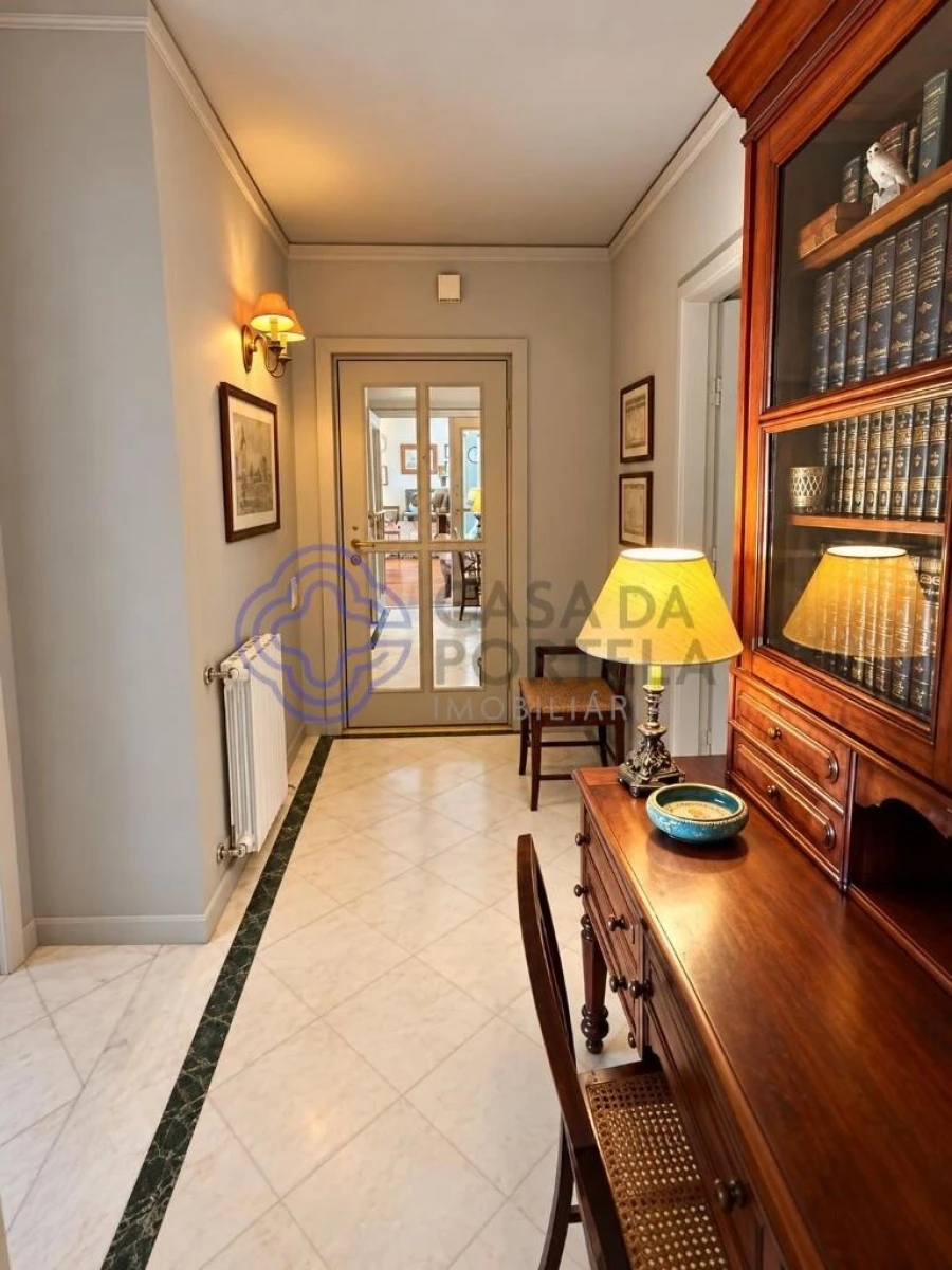 Apartamento T4 para Venda em Aldoar, Foz do Douro e Nevogilde Foto 3