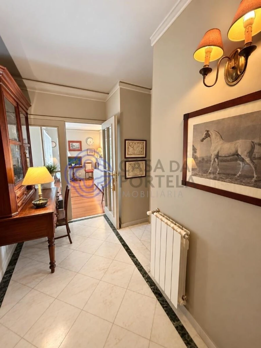 Apartamento T4 para Venda em Aldoar, Foz do Douro e Nevogilde Foto 2