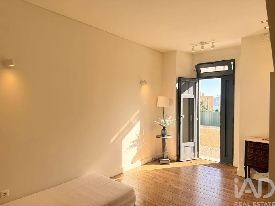 Apartamento T1 para Venda em Alcantara Foto 2
