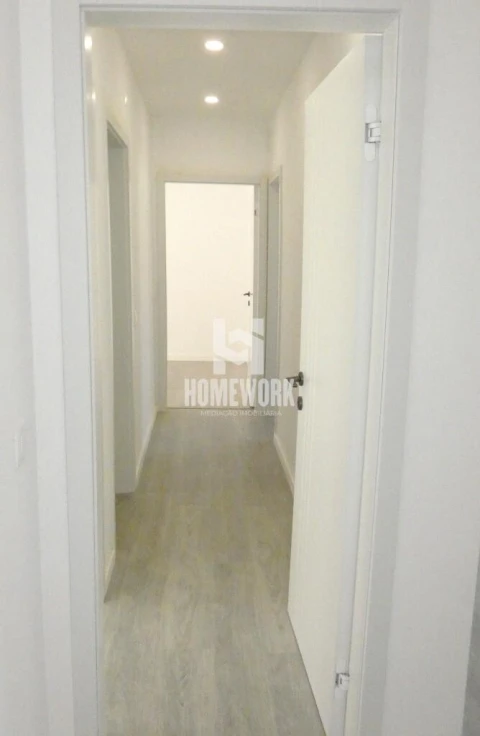 Apartamento T3 para Venda em Alto do Seixalinho, Santo André e Verderena