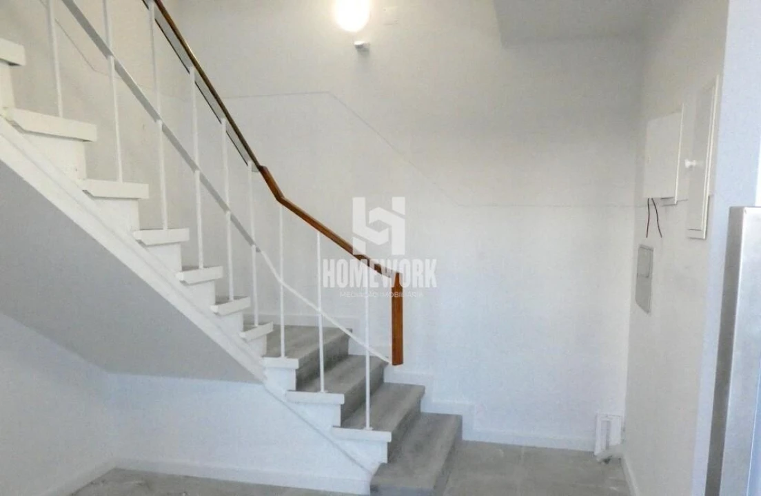 Apartamento T3 para Venda em Alto do Seixalinho, Santo André e Verderena Foto 16