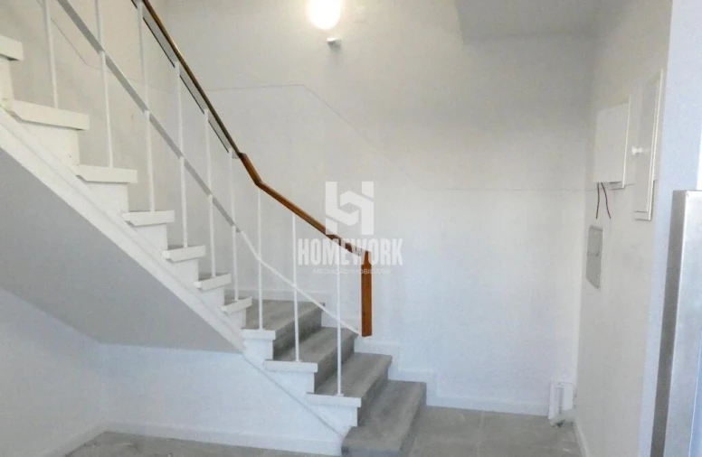Apartamento T3 para Venda em Alto do Seixalinho, Santo André e Verderena Foto 16