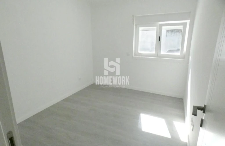 Apartamento T3 para Venda em Alto do Seixalinho, Santo André e Verderena Foto 10