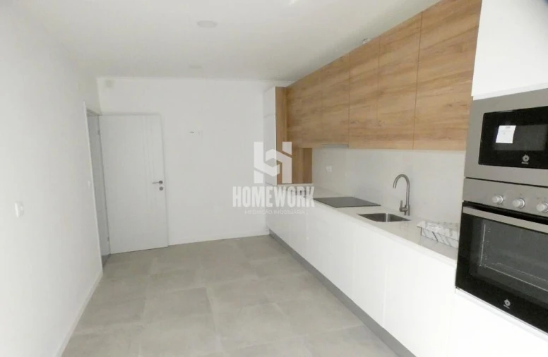 Apartamento T3 para Venda em Alto do Seixalinho, Santo André e Verderena Foto 2