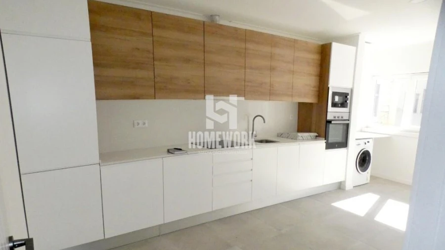 Apartamento T3 para Venda em Alto do Seixalinho, Santo André e Verderena